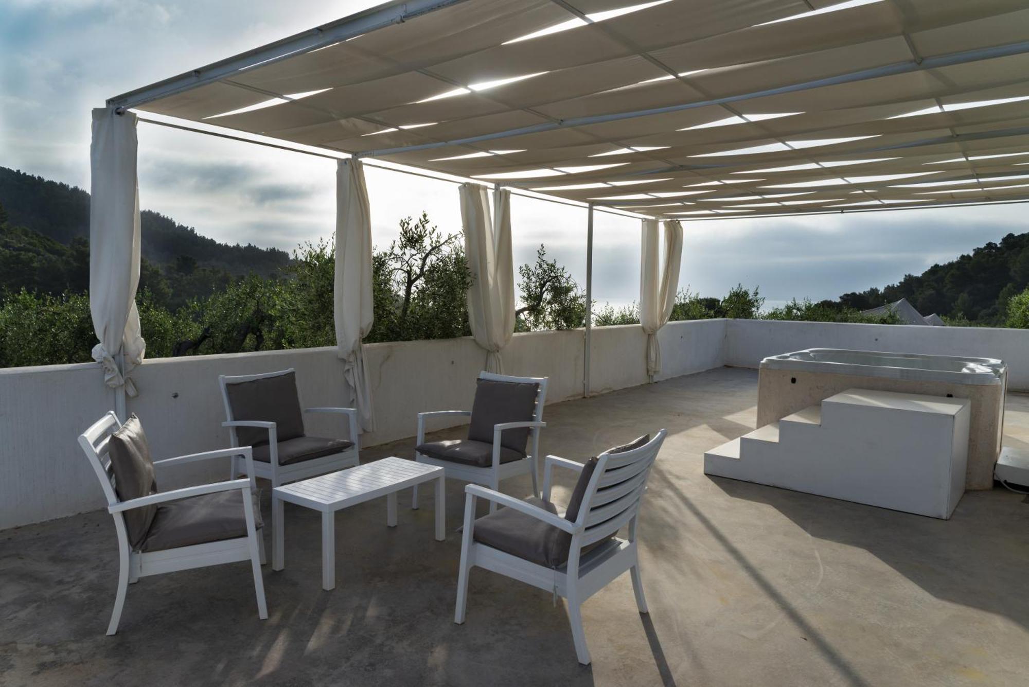 Hmo Glamping & Suites In Vignanotica Маттіната Екстер'єр фото